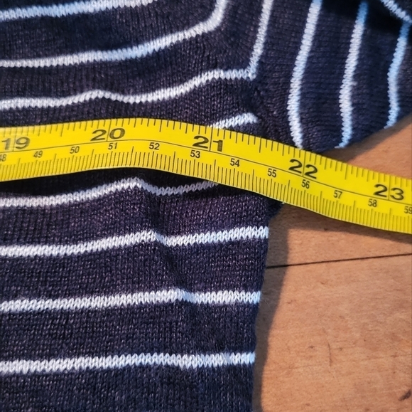 J Jill Linen Blend Navy & White Stripe Sweater Tunic - Picture 5 of 10